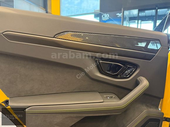 -CİO MOTORS-LAMBORGHINI URUS SE 4.0-CARBON-AKS-B&O-23J-