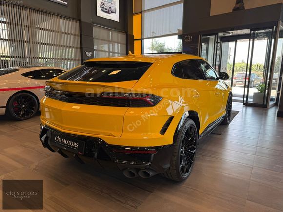 -CİO MOTORS-LAMBORGHINI URUS SE 4.0-CARBON-AKS-B&O-23J-