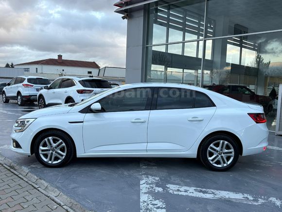 2020 Megane 1.3 TCe Touch 140 hp 66 binde Tesla Ekranlı Bakımlı