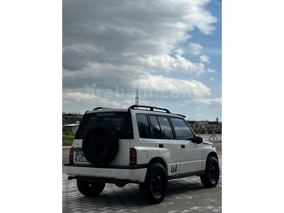ARAZİ CANAVARI SÜZUKİ VITARRAA