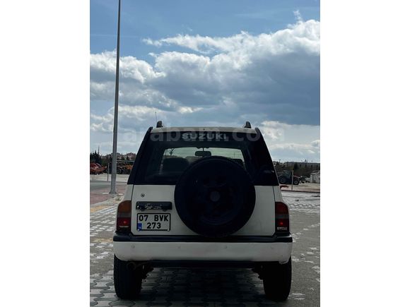 ARAZİ CANAVARI SÜZUKİ VITARRAA