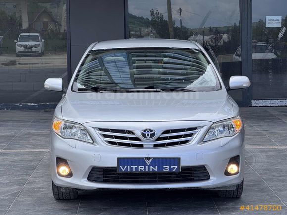 - VİTRİN37 - HATASIZ BOYASIZ TRAMERSİZ TOYOTA COROLLA EXTRA