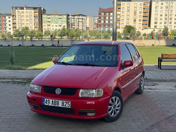 Sahibinden Volkswagen Polo 1.6 2000 Model  326.000 km Kırmızı