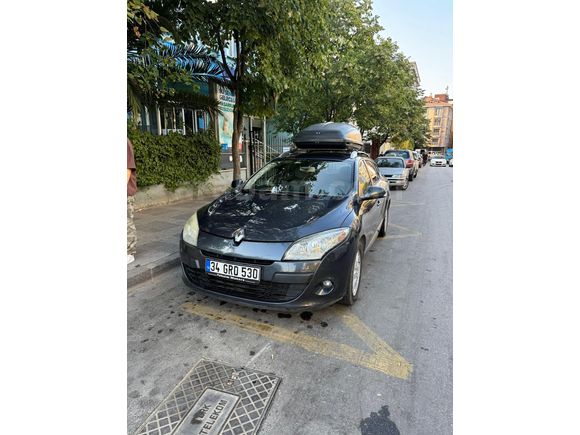 Sahibinden Renault Megane 1.5 dCi Sport Tourer Expression 2011 Model