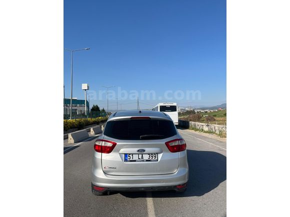 ACİL SATILIK 2013 MODEL C-MAX DİZEL TİTANİUM SONY MÜZİK SİSTEMLİ