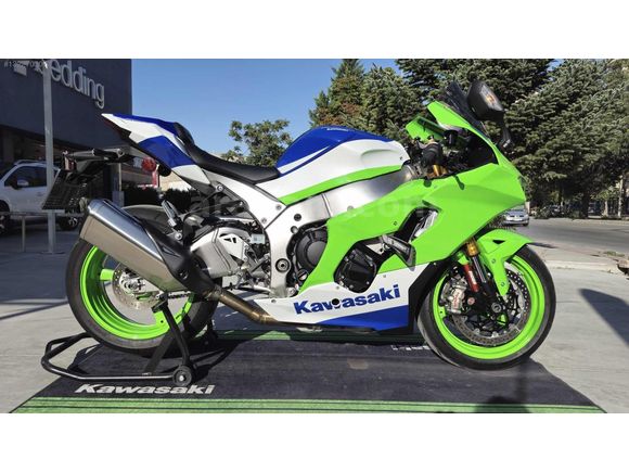 Galeriden Kawasaki Ninja ZX-10R 2024 Model Konya 7.000 km Yeşil