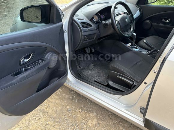 Galeriden Renault Fluence 1.5 dCi Joy 2014 Model Ankara