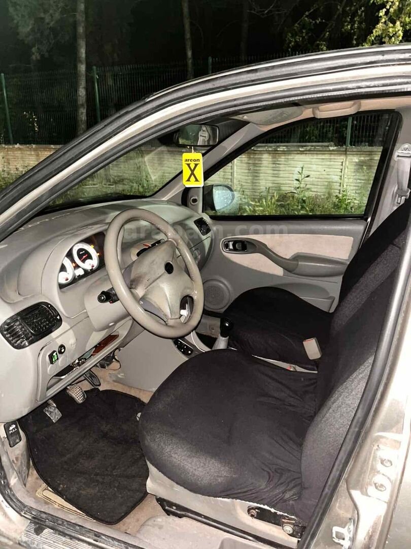 Sahibinden Tata Indigo 1.4 MPFI Comfort 2011 Model Bursa 140.000 km Bej 2
