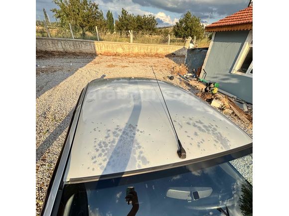 DEĞİŞENSİZ!! Renault Clio 1.4 RNA 2001 MODEL!