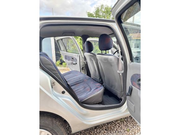 DEĞİŞENSİZ!! Renault Clio 1.4 RNA 2001 MODEL!