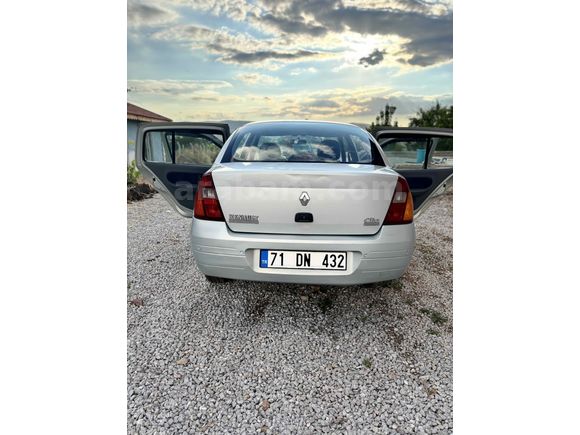 DEĞİŞENSİZ!! Renault Clio 1.4 RNA 2001 MODEL!