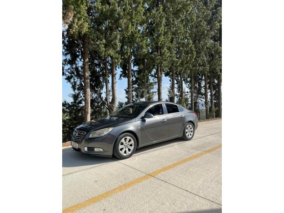 TEMİZ OPEL İNSİGNİA