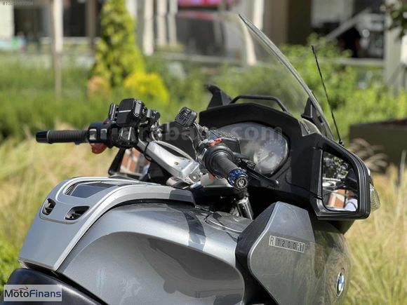 MotoFinans'tan BMW R1200 RT , 3 'lü Çantalı Aksesuarlı