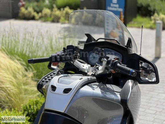 MotoFinans'tan BMW R1200 RT , 3 'lü Çantalı Aksesuarlı