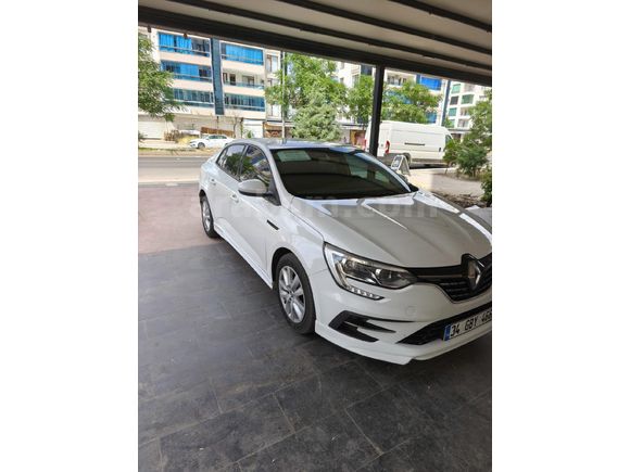 2022 Hatasız Megane 4