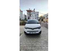 Sahibinden Toyota Proace City 1.5 D Dream 2022 Model 