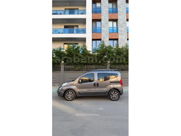 Sahibinden Fiat Fiorino Combi 1.3 Multijet Premio 2023 Model