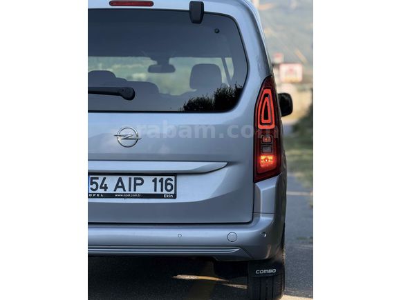 Galeriden Opel Combo 1.5 CDTI Edition 2022 Model Sakarya