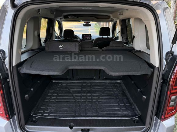Galeriden Opel Combo 1.5 CDTI Edition 2022 Model Sakarya