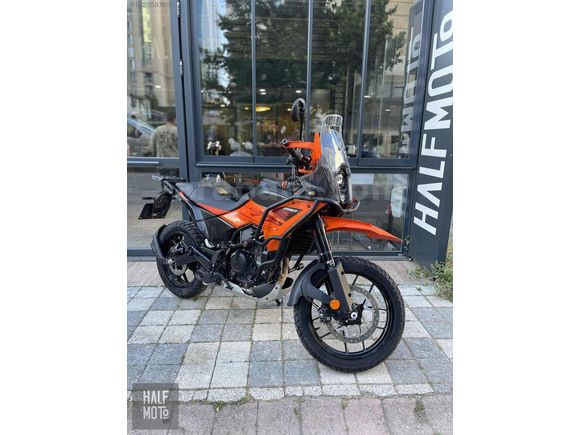 HALF MOTO 2025 KTM 390 ADVENTURE X