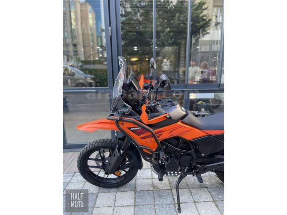 HALF MOTO 2025 KTM 390 ADVENTURE X