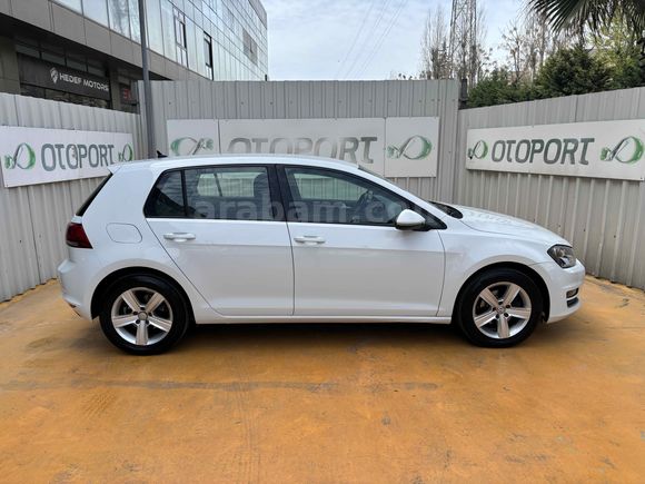 Volkswagen Golf 1.2 TSi Comfortline 2016 Model 