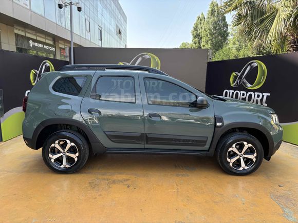 Duster 1.3 Tce Essential 2023 Model YENİ KASA EKSTRALI G.GÖRÜŞ Ç.JANT
