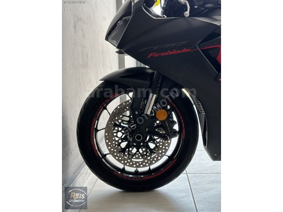 HONDA 1000RR 2017 MODEL HATASIZ EKSTRALI