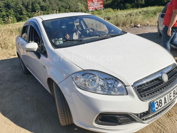 Sahibinden Fiat Linea 1.3 Multijet Active Plus 2012 Model  245 km Beyaz