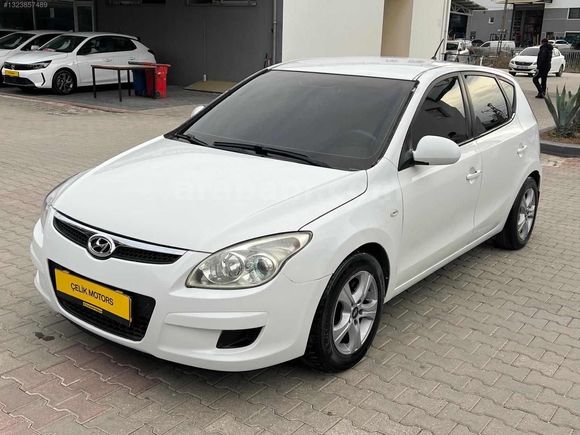 ÇELİK'DEN 2010 HYUNDAİ İ30 1.6 DZL-MAKYAJLI KASA-EMSLSZ-FULL !!