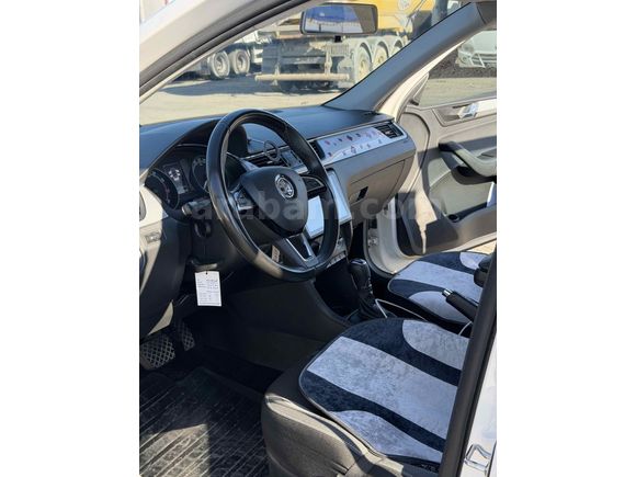 Sahibinden Skoda Rapid 1.0 TSI GreenTec Dynamic 2017 Model 