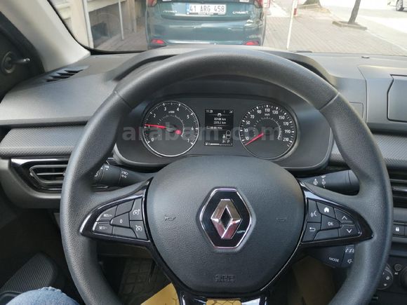 Sahibinden Renault Taliant 1.0 T Joy 2021 Model
