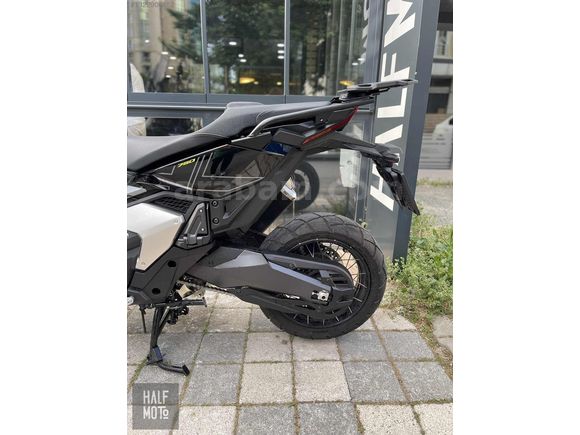 HALF MOTO 2024 XADV Special Edition