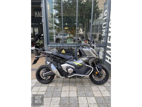 HALF MOTO 2024 XADV Special Edition