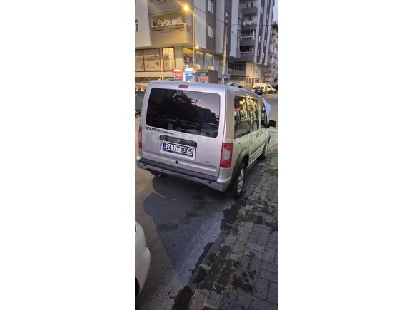 Sahibinden Ford Tourneo Connect 110PS 2010 Model