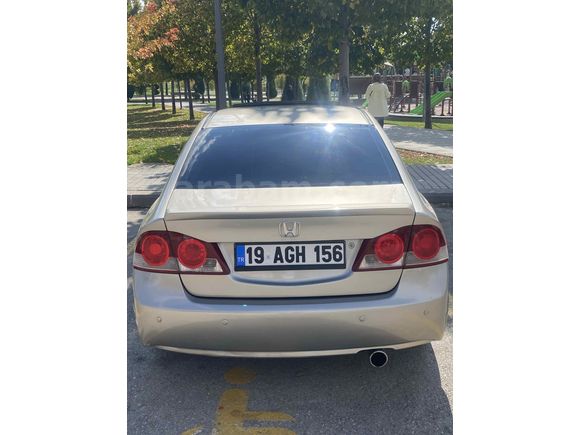 Sahibinden Honda Civic 1.6i VTEC Elegance 2007 Model 