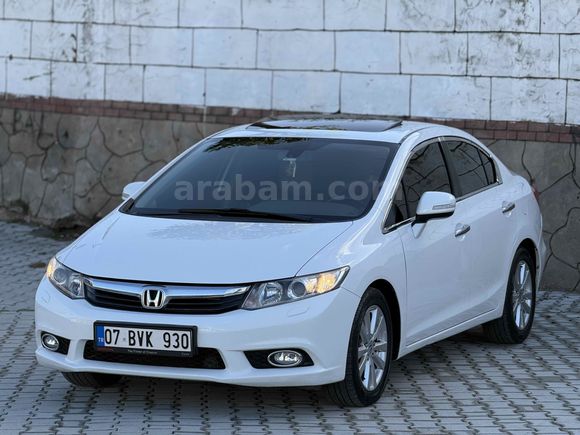 Sahibinden Honda Civic 1.6i VTEC Eco Elegance 2012 Model 