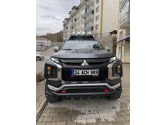 Sahibinden Mitsubishi L 200 4x4 Blizzard Crawler Standart 2019 Model 