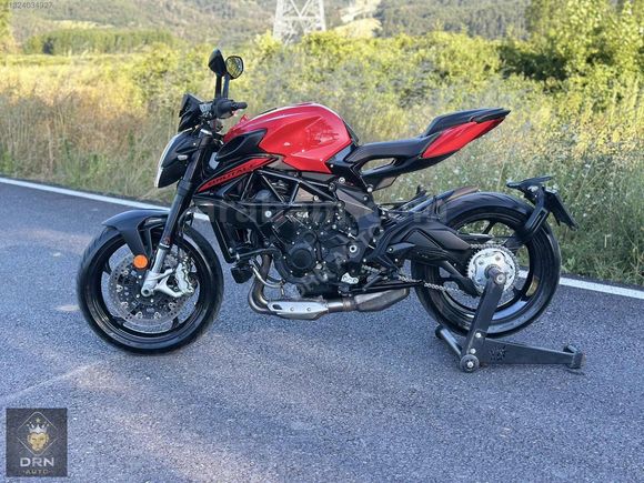 2022 MV AGUSTA BRUTALE 800 ROSSO HATASIZ BOYASIZ 0 KONDİSYONUNDA