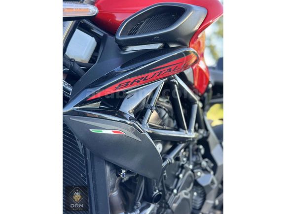2022 MV AGUSTA BRUTALE 800 ROSSO HATASIZ BOYASIZ 0 KONDİSYONUNDA