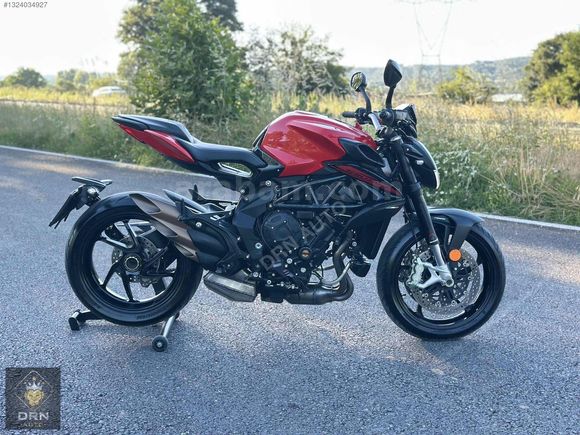 2022 MV AGUSTA BRUTALE 800 ROSSO HATASIZ BOYASIZ 0 KONDİSYONUNDA