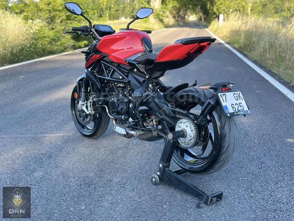 2022 MV AGUSTA BRUTALE 800 ROSSO HATASIZ BOYASIZ 0 KONDİSYONUNDA