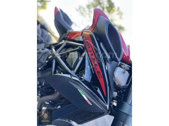 2022 MV AGUSTA BRUTALE 800 ROSSO HATASIZ BOYASIZ 0 KONDİSYONUNDA