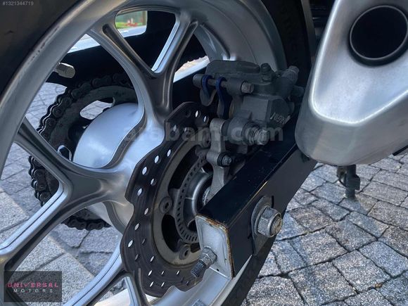 "UNIVERSAL MOTORS" 2016 HONDA NC 750 X