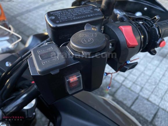"UNIVERSAL MOTORS" 2016 HONDA NC 750 X