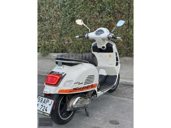 Vespa Gts 300 Super