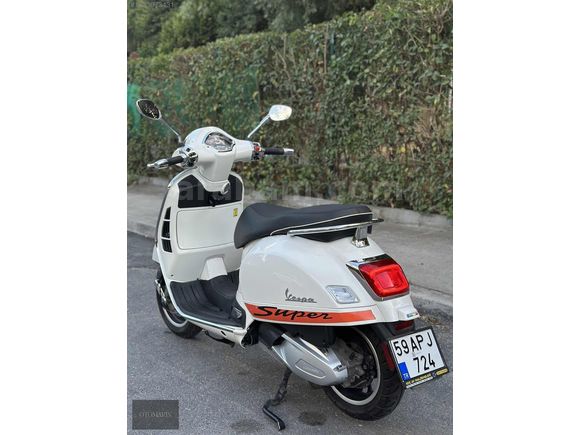 Vespa Gts 300 Super