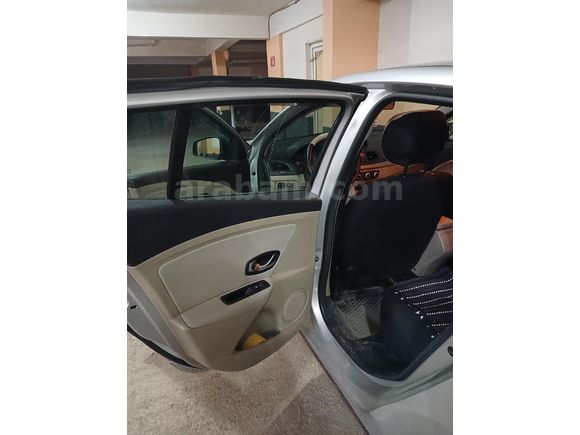Sahibinden Renault Megane 1.6 Expression 2010 Model