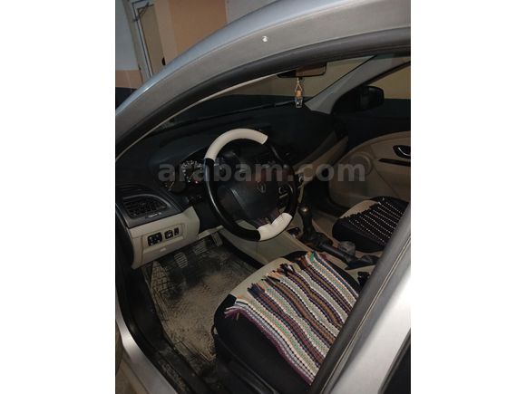 Sahibinden Renault Megane 1.6 Expression 2010 Model