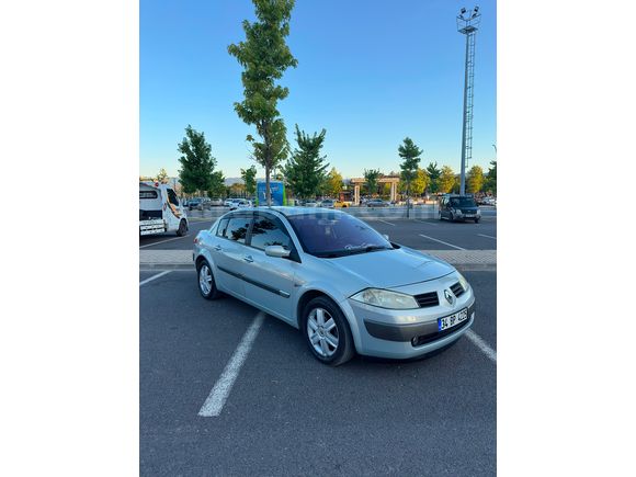 Sahibinden Renault Megane 1.5 dCi dizel 2005 modelDynamique 2005 Model 